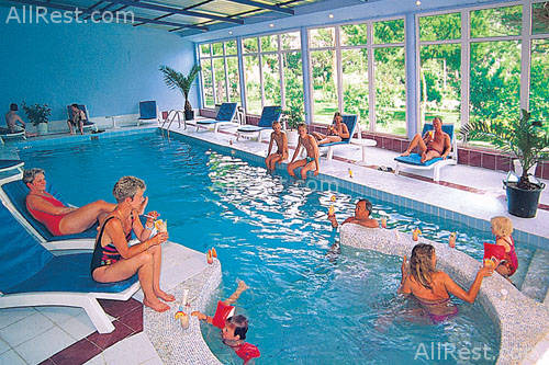 Linda Hotel 9